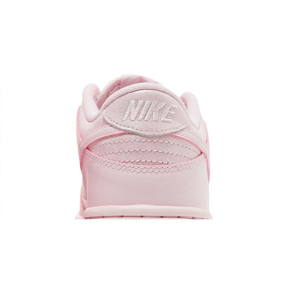 Nike Dunk Low Prism Pink (GS) – detail materiálu | Purekickz