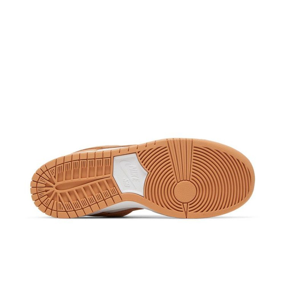 Nike Dunk Low Pro ISO SB Light Cognac – zadní pohled | Purekickz