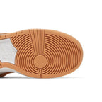 Nike Dunk Low Pro ISO SB Light Cognac – pohled shora | Purekickz