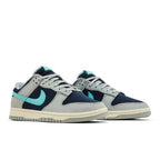 Nike Dunk Low Retro Premium Light Pumice Green Frost – lifestyle foto | Purekickz