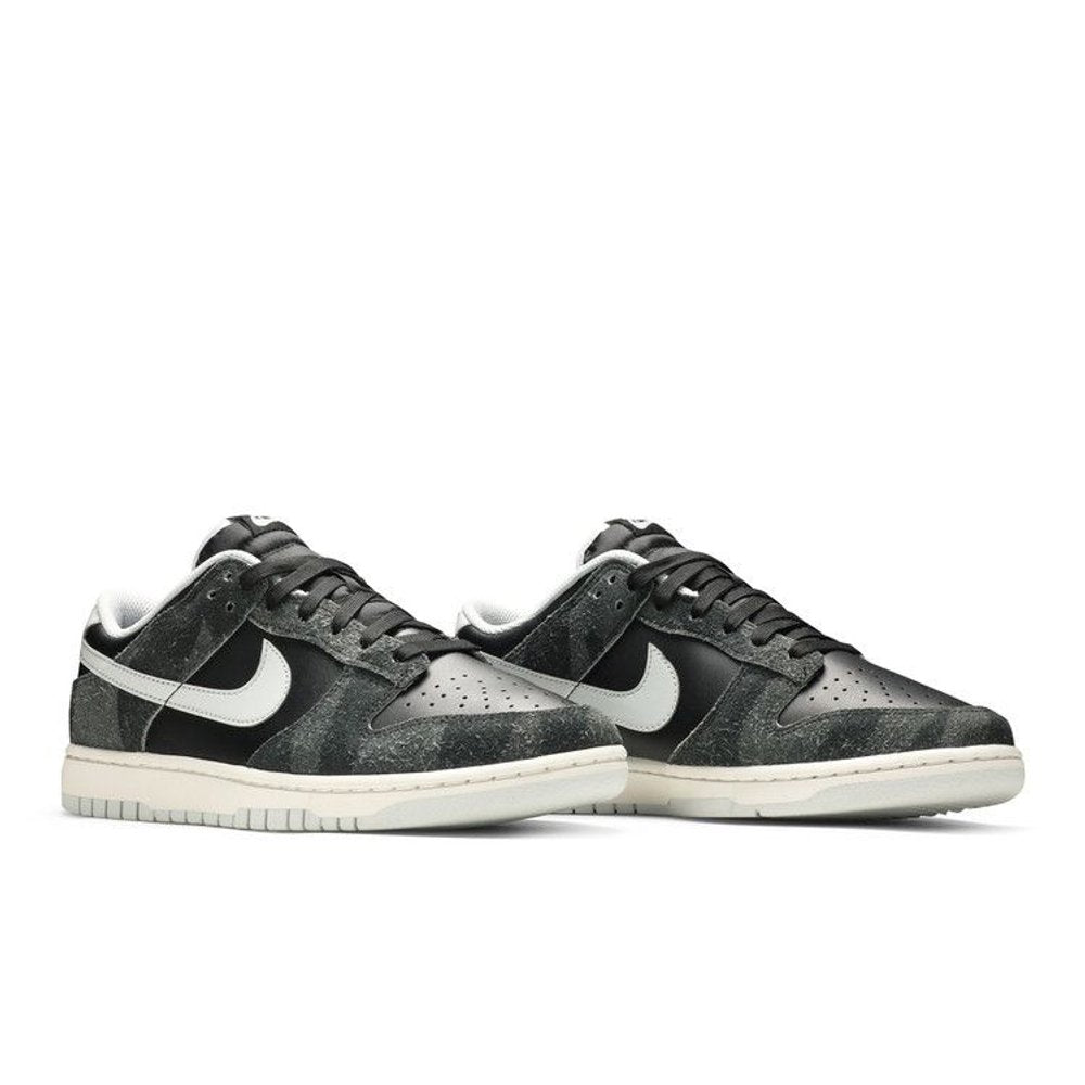 Nike Dunk Low Retro PRM Animal Pack Giraffe/Cheetah – lifestyle foto | Purekickz