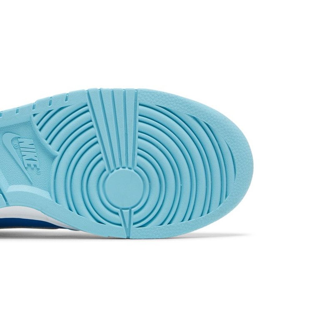 Nike Dunk Low Retro QS Argon (2022) – pohled shora | Purekickz