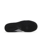 Nike Dunk Low Retro SE Suede Panda – zadní pohled | Purekickz