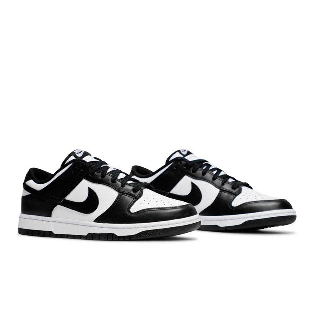 Nike Dunk Low Retro White Black Panda – lifestyle foto | Purekickz