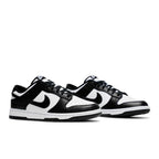Nike Dunk Low Retro White Black Panda – lifestyle foto | Purekickz