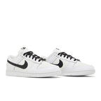 Nike Dunk Low Reverse Panda – lifestyle foto | Purekickz