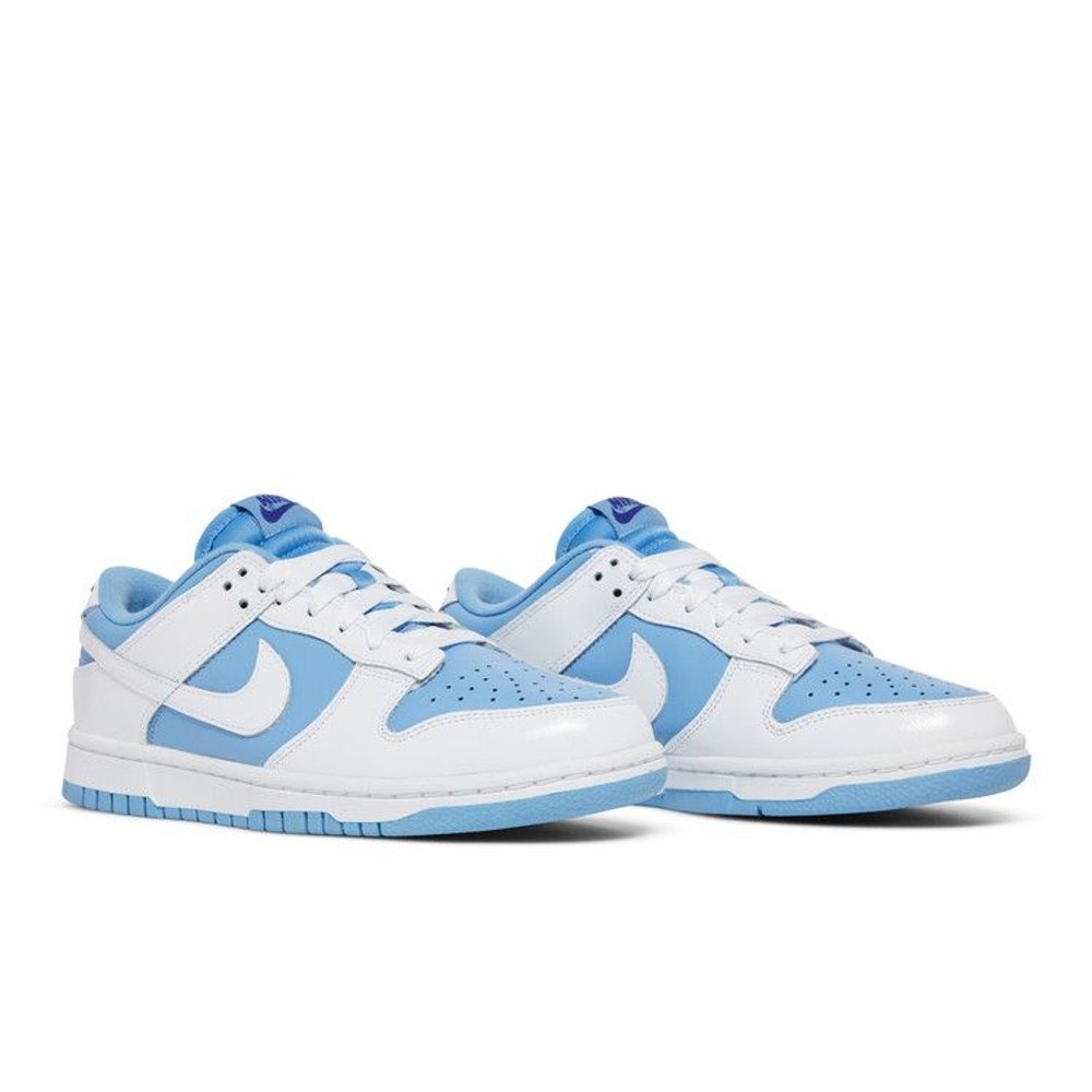 Nike Dunk Low Reverse UNC (W) – lifestyle foto | Purekickz