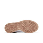 Nike Dunk Low Rose Whisper (W) – zadní pohled | Purekickz
