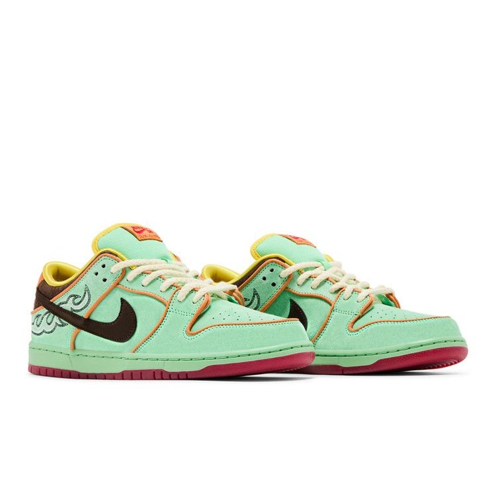 Nike Dunk Low SB 'Rodeo' – lifestyle foto | Purekickz