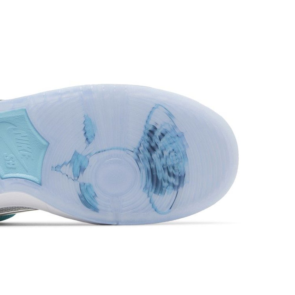 Nike Dunk Low SB Turbo Green – pohled shora | Purekickz