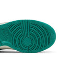 Nike Dunk Low SE 85 Neptune Green – pohled shora | Purekickz
