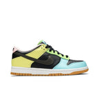 Nike Dunk Low SE Free.99 - Black (GS) – boční pohled | Purekickz