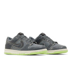 Nike Dunk Low SE Halloween Cauldron (GS) – lifestyle foto | Purekickz