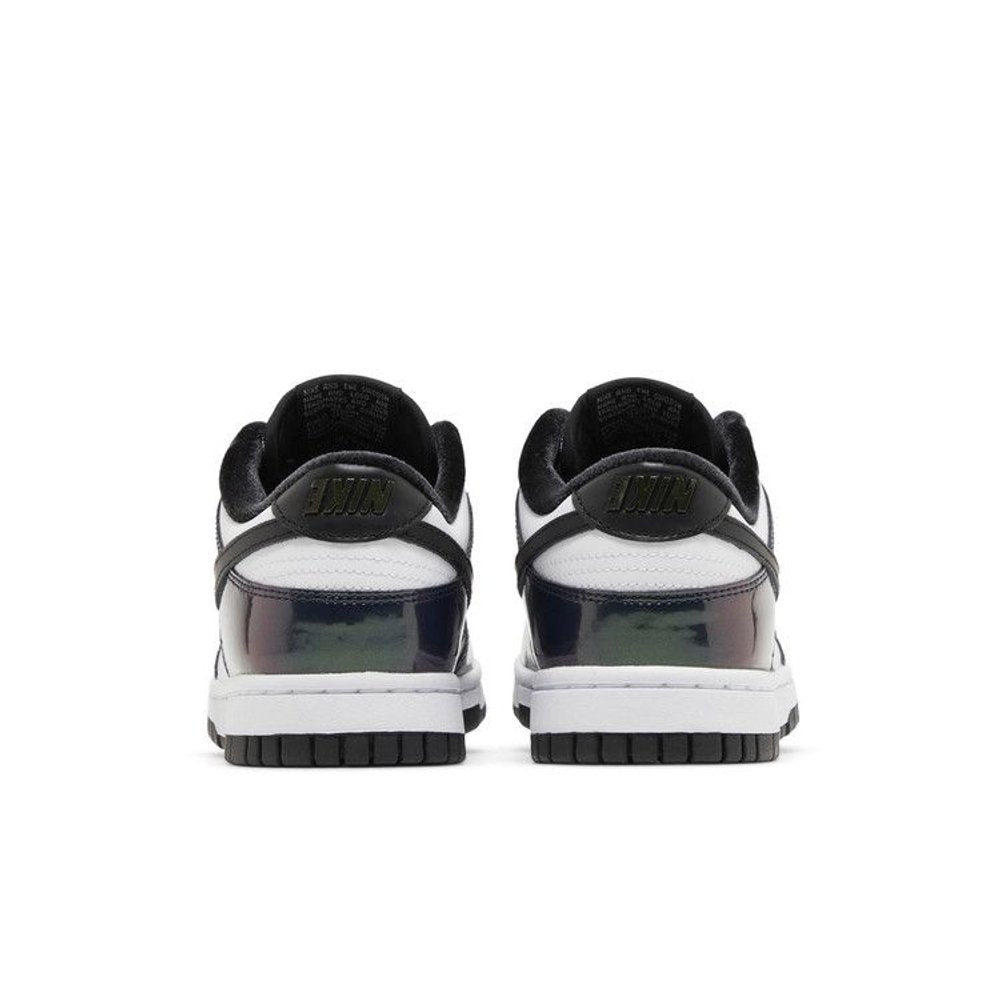 Nike Dunk Low SE Just Do It - Iridescent