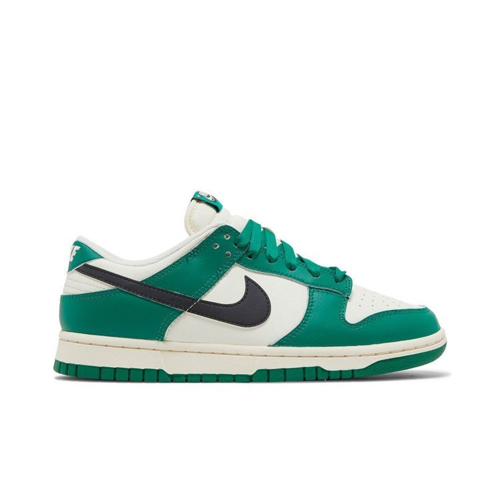 Nike Dunk Low SE Lottery Pack - Malachite – boční pohled | Purekickz