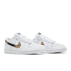 Nike Dunk Low SE Primal White (W) – lifestyle foto | Purekickz