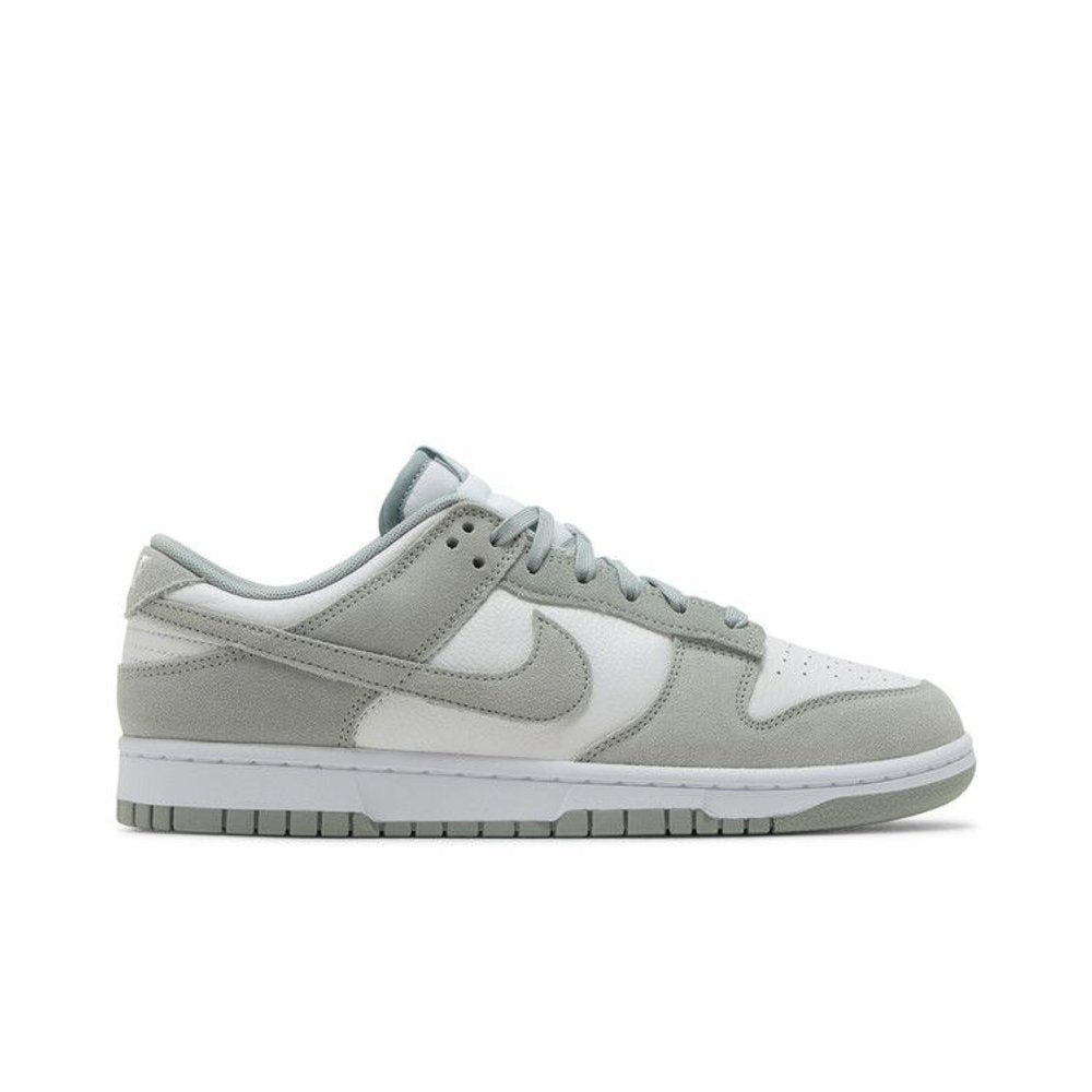 Nike Dunk Low SE White Light Pumice – boční pohled | Purekickz