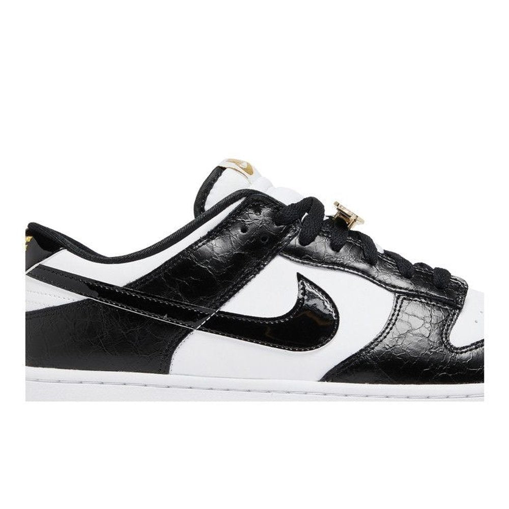 Nike Dunk Low SE World Champs Black White – detail | Purekickz