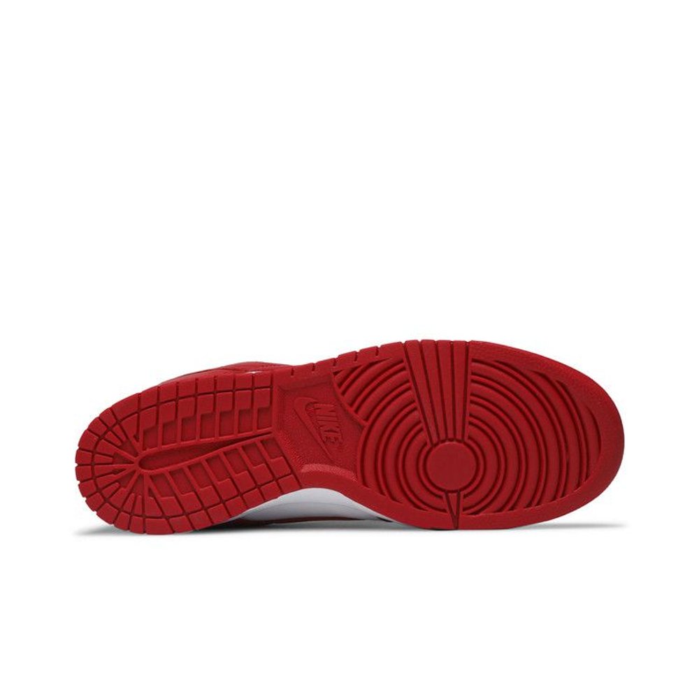 Nike Dunk Low SP St. John's (2020/2023) – zadní pohled | Purekickz