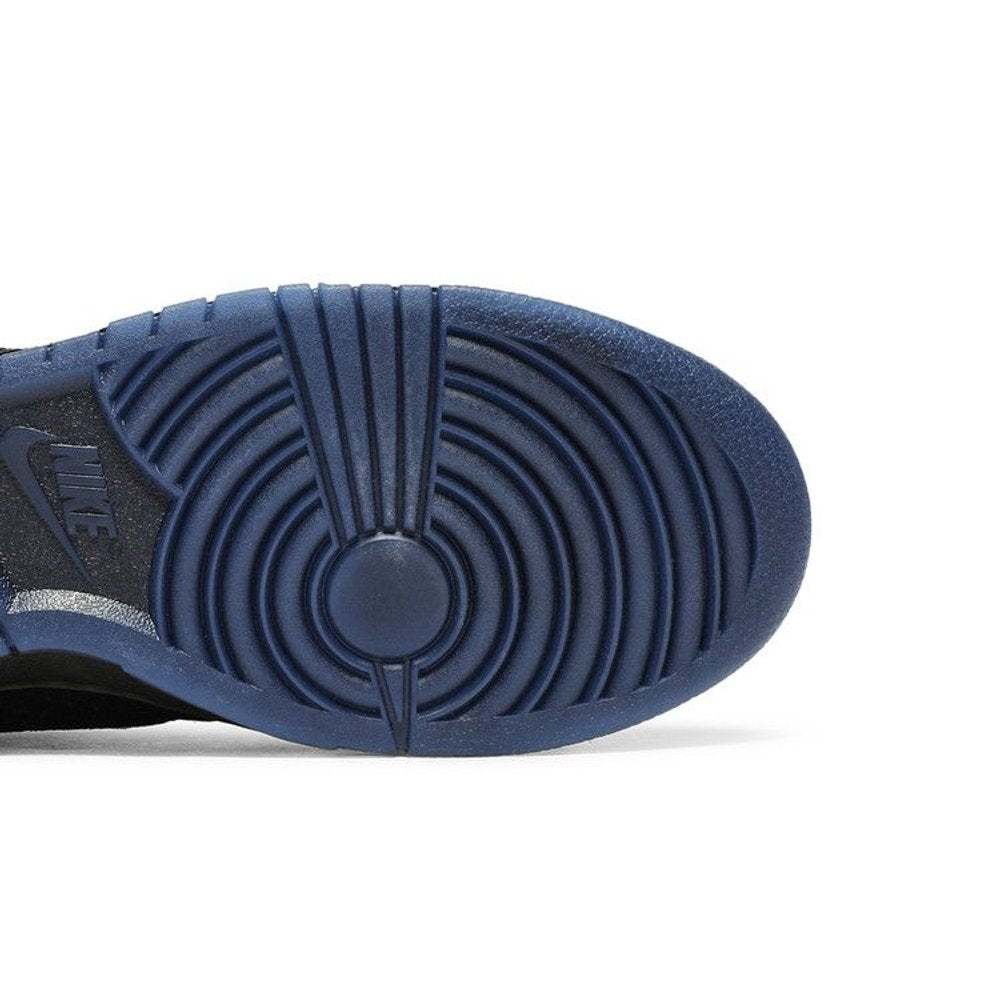 Nike Dunk Low SP Undefeated 5 On It Black – pohled shora | Purekickz