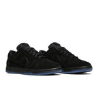 Nike Dunk Low SP Undefeated 5 On It Black – lifestyle foto | Purekickz