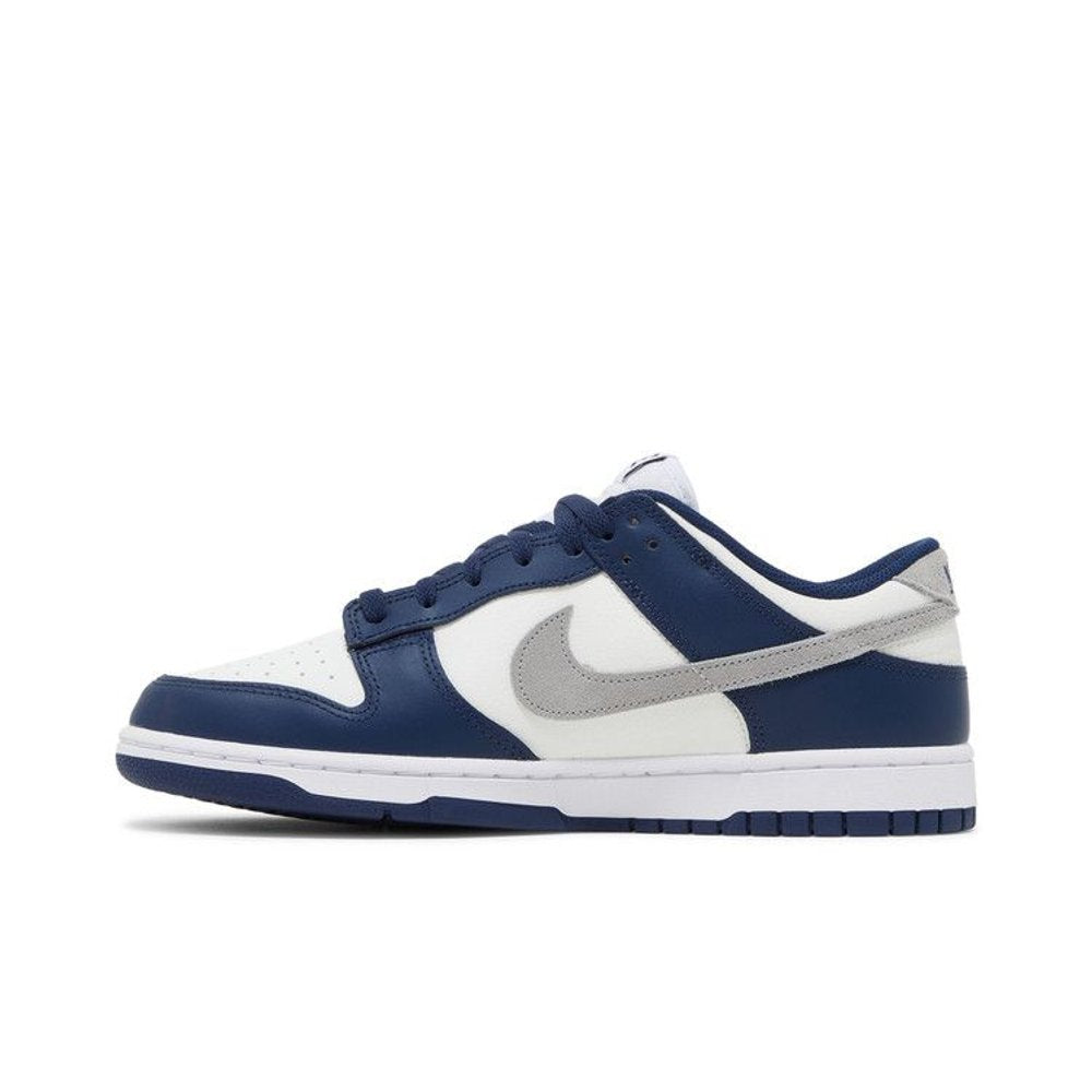 Nike Dunk Low Summit White Midnight Navy – hlavní pohled | Purekickz