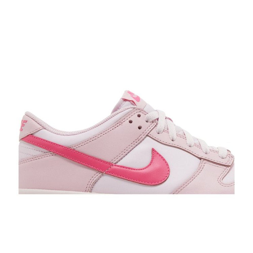 Nike Dunk Low Triple Pink (GS) – detail | Purekickz