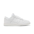 Nike Dunk Low Triple White (2021) (W) – boční pohled | Purekickz