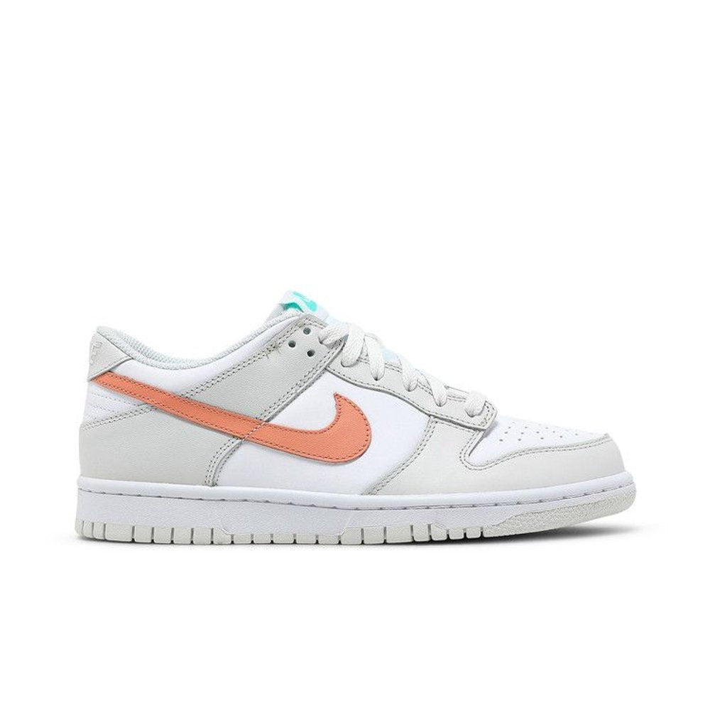 Nike Dunk Low Tropical Twist (GS) – boční pohled | Purekickz
