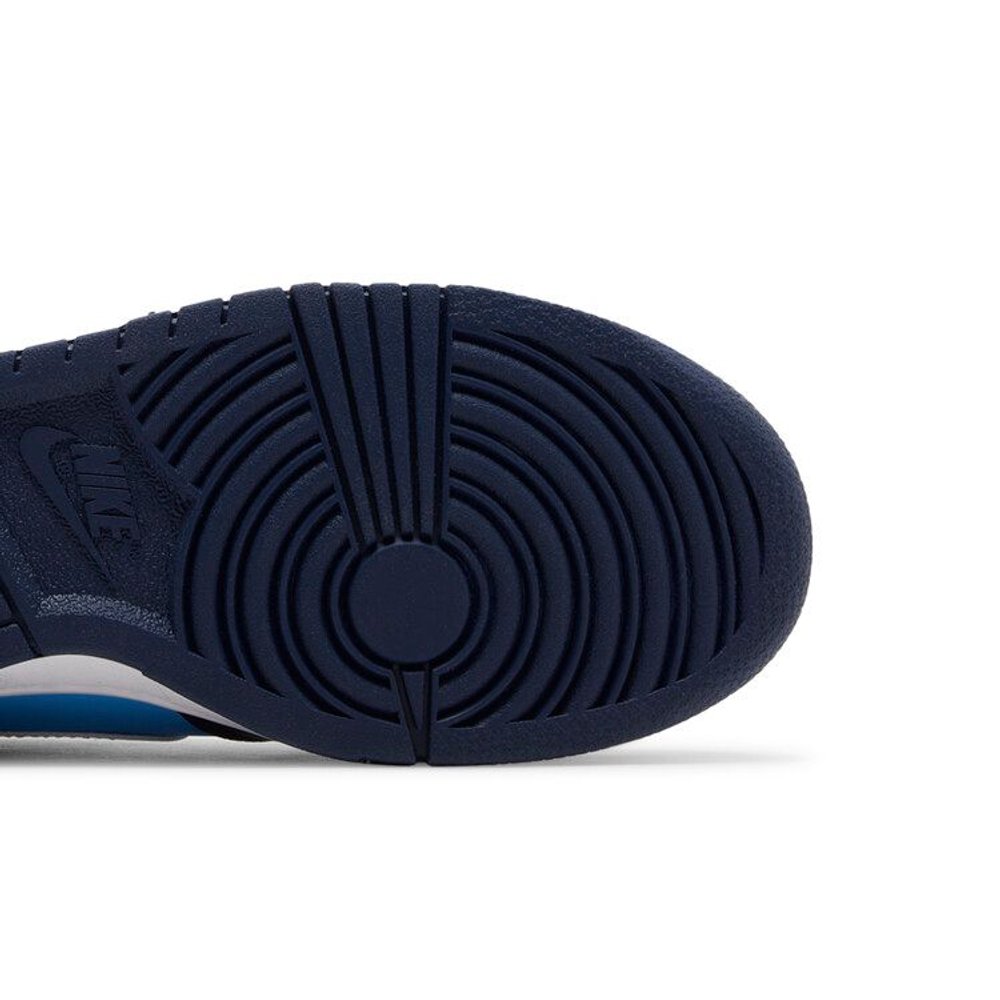 Nike Dunk Low University Blue White (GS) – pohled shora | Purekickz