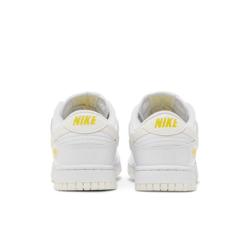 Nike Dunk Low Valentine's Day Yellow Heart – podrážka | Purekickz