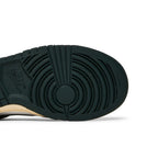 Nike Dunk Low Vintage Green (W) – pohled shora | Purekickz