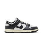Nike Dunk Low Vintage Panda (W) – boční pohled | Purekickz