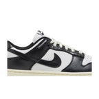Nike Dunk Low Vintage Panda (W) – detail | Purekickz