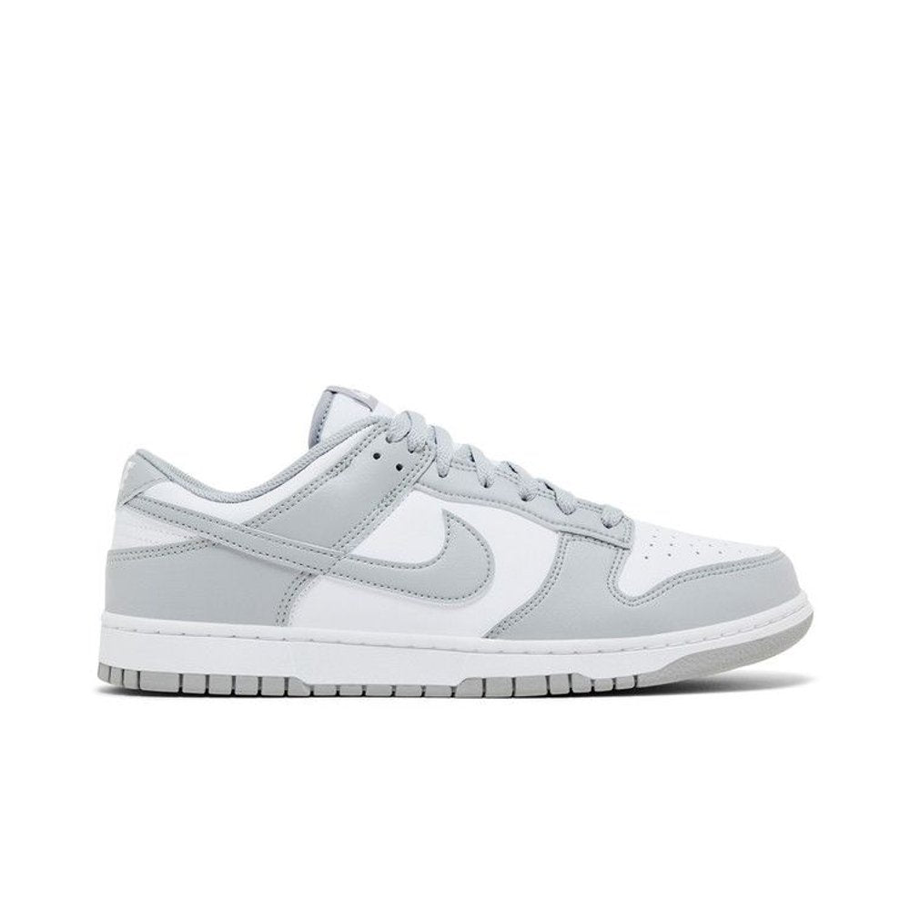 Nike Dunk Low White Light Smoke Grey – boční pohled | Purekickz