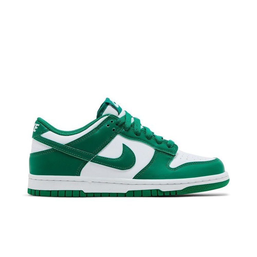 Nike Dunk Low White Malachite (GS) – boční pohled | Purekickz