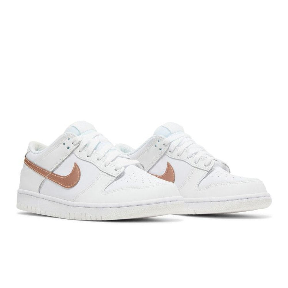 Nike Dunk Low White Pink (GS) – lifestyle foto | Purekickz