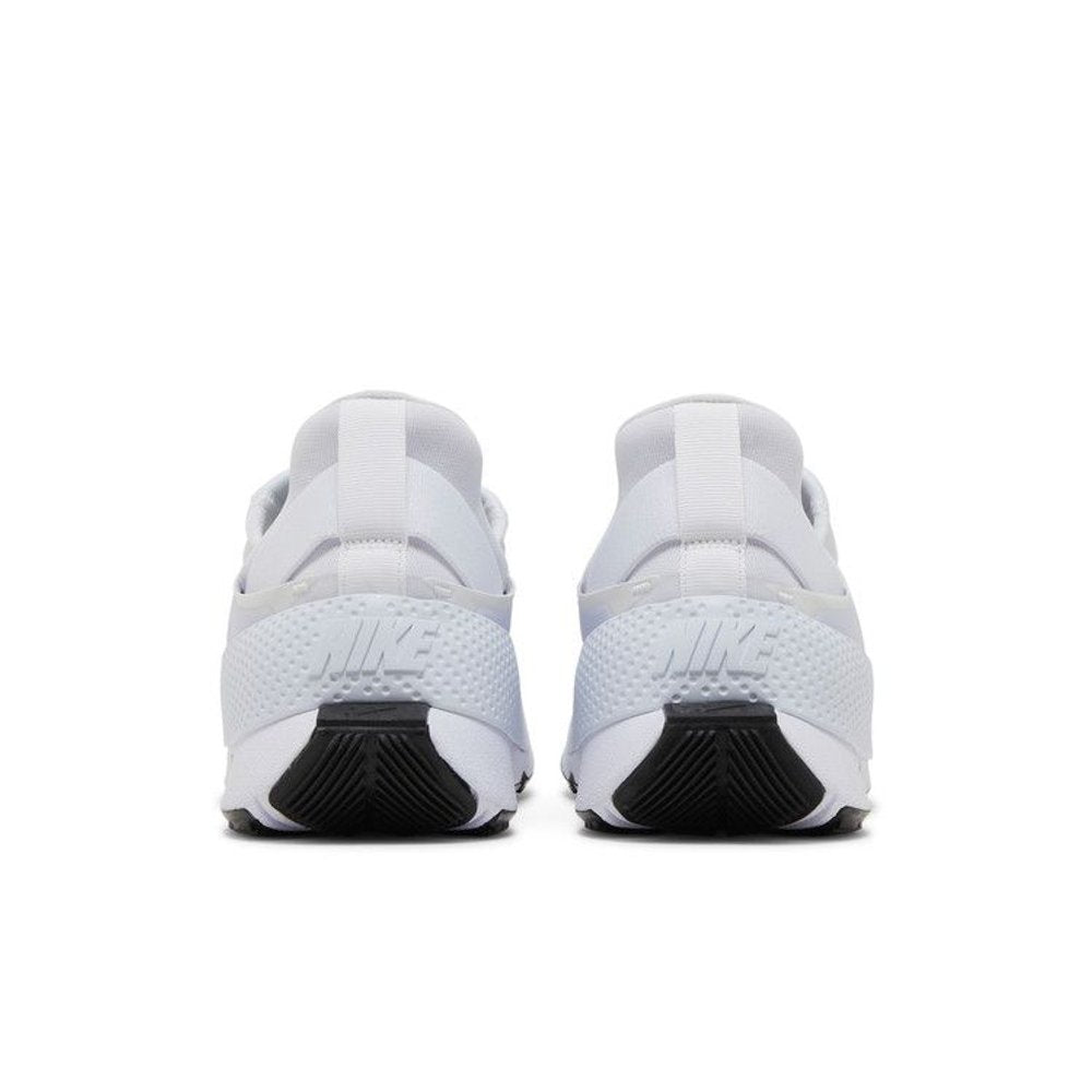 Nike Go FlyEase White Black (W) – podrážka | Purekickz