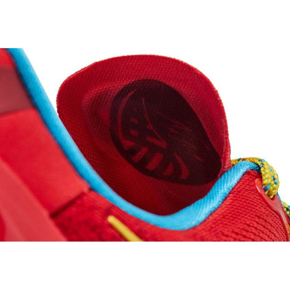 Nike Kobe 8 Protro Year of the Horse (2026) – pohled 9 | Purekickz