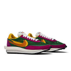 Nike LD Waffle sacai Pine Green – lifestyle foto | Purekickz