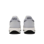 Nike LD Waffle sacai Summit White – podrážka | Purekickz