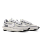 Nike LD Waffle sacai Summit White – lifestyle foto | Purekickz