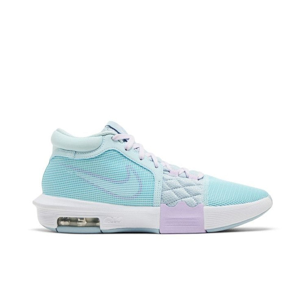 Nike LeBron Witness 8 'Easter' – boční pohled | Purekickz