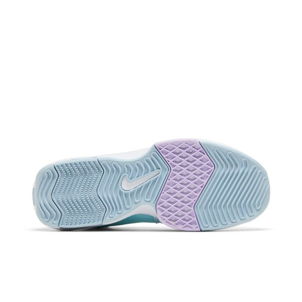 Nike LeBron Witness 8 'Easter' – zadní pohled | Purekickz