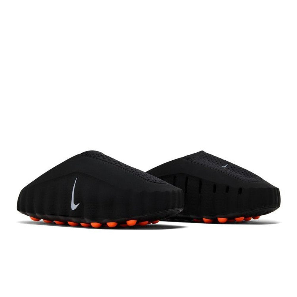 Nike Mind 001 Slide Black Chrome (W) – lifestyle foto | Purekickz