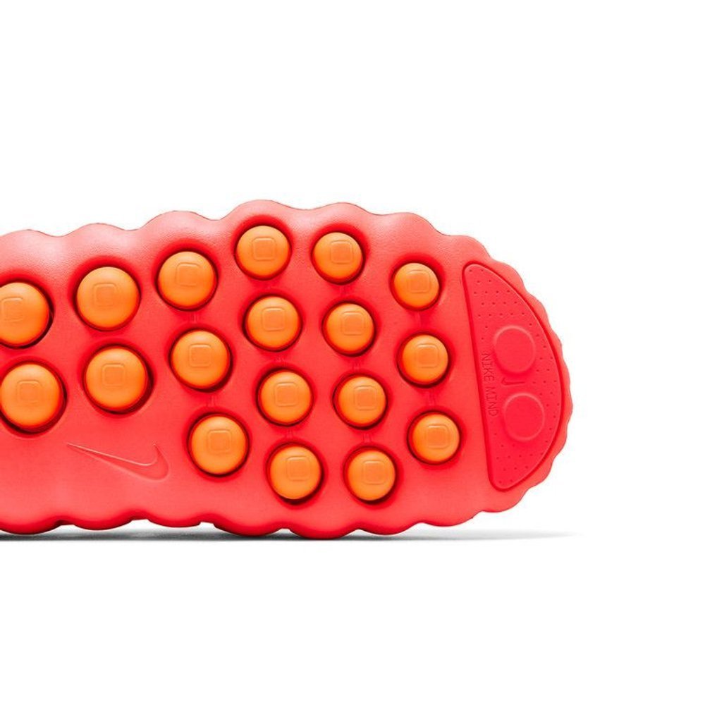Nike Mind 001 Slide Solar Red (W) – pohled shora | Purekickz
