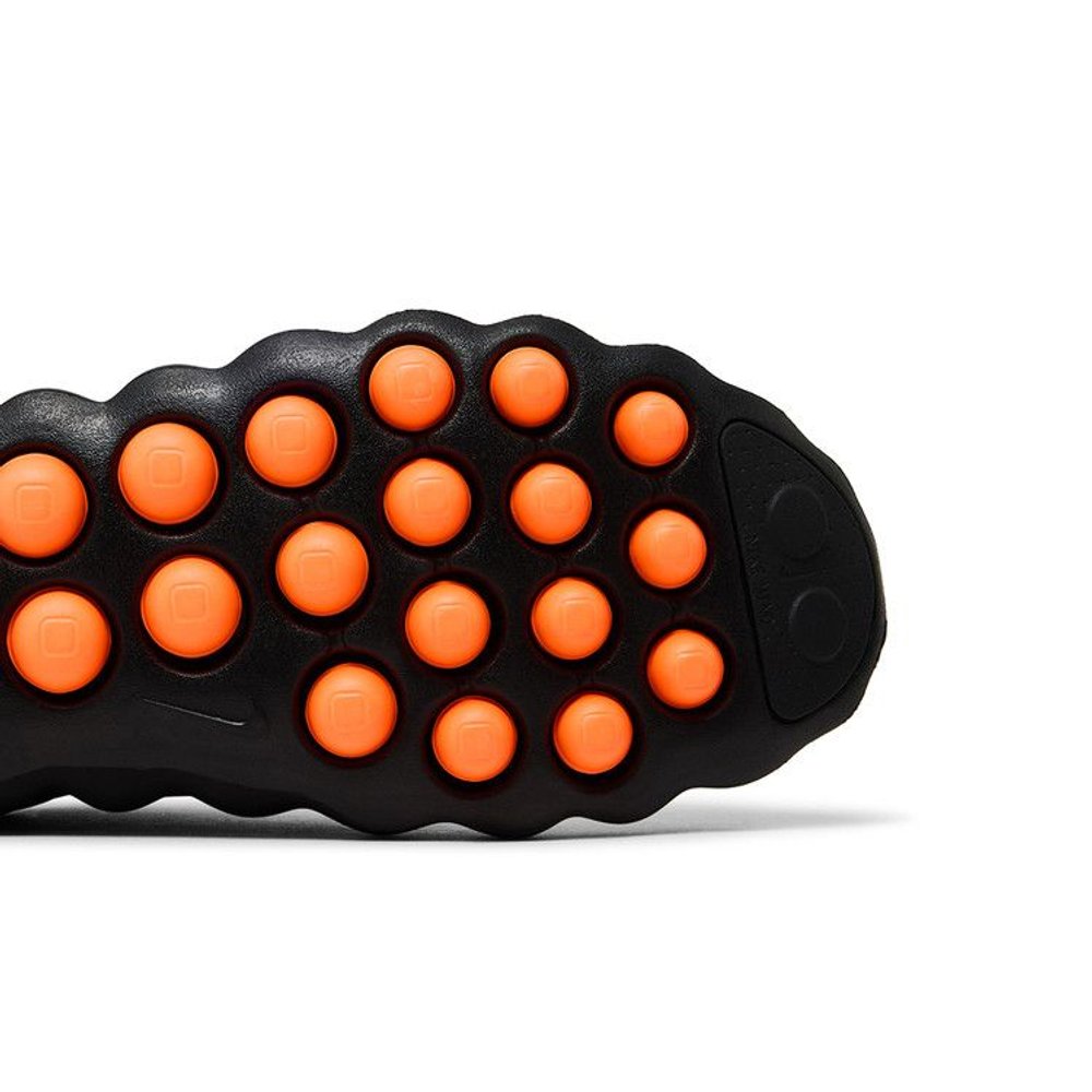 Nike Mind 002 Black Chrome (W) – pohled shora | Purekickz