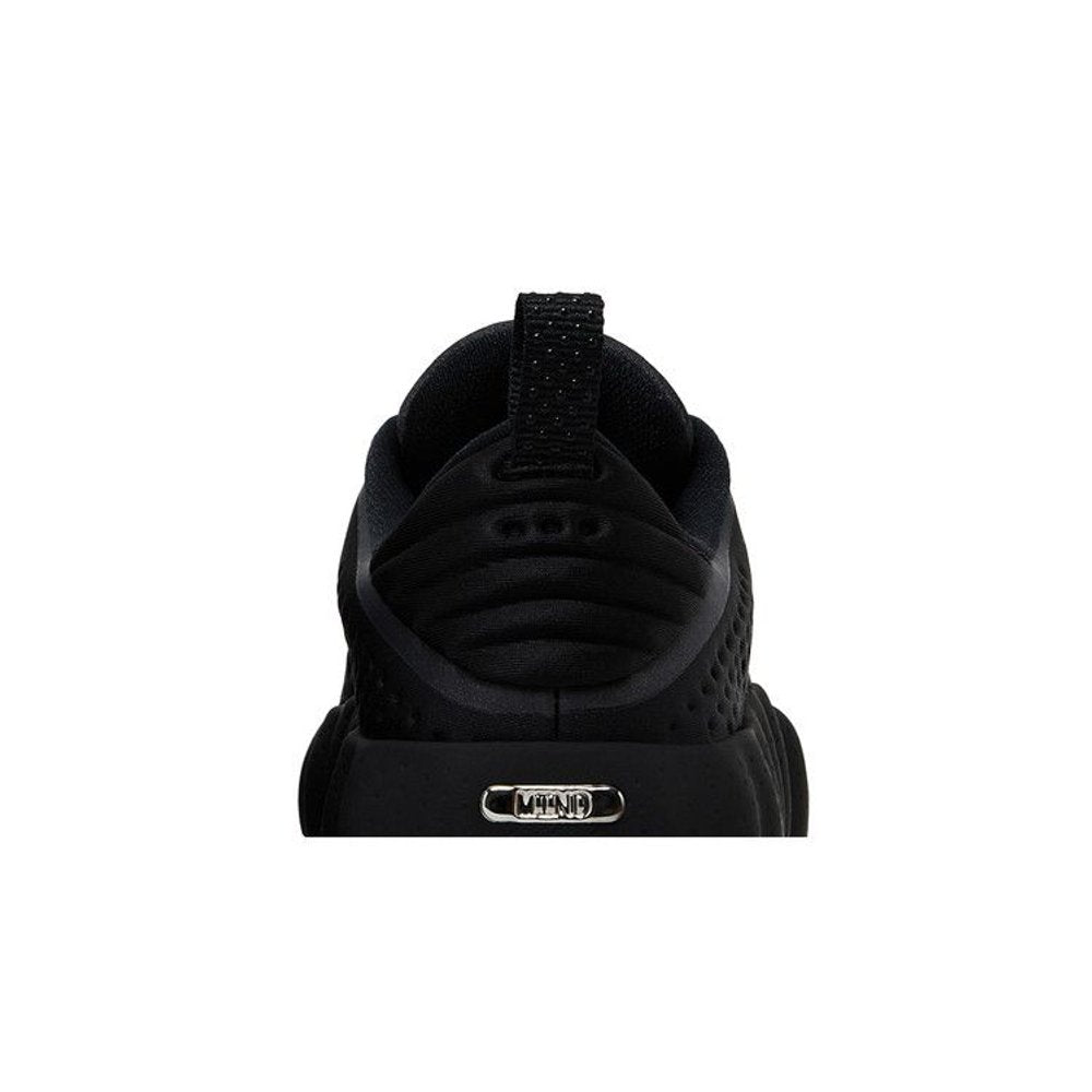 Nike Mind 002 Black Chrome (W) – detail materiálu | Purekickz