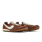 Nike Moon Shoe SP Jacquemus Fauna Brown (W) – lifestyle foto | Purekickz
