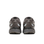 Nike P-6000 Cave Stone Medium Ash Flat Pewter Metallic Silver – podrážka | Purekickz